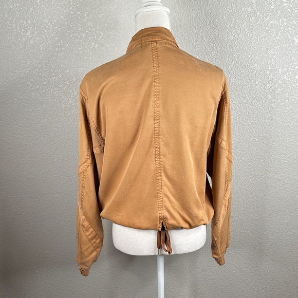 Young Fabulous & Broke Tan Clara Utility Bomber Jacket Size Medium Coastal - Picture 4 of 7